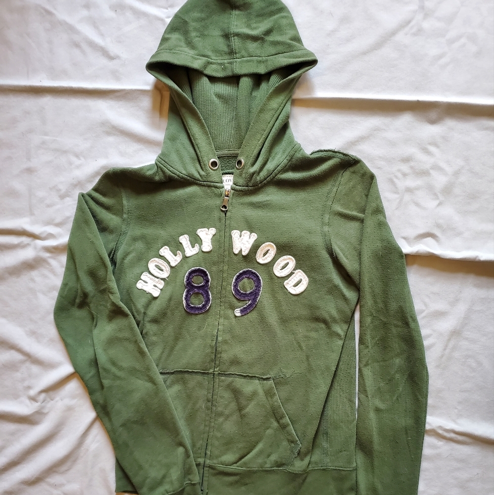 Hollywood zip-up